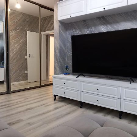 North Pipera Apartment W Parking & Self Check In Voluntari Ngoại thất bức ảnh